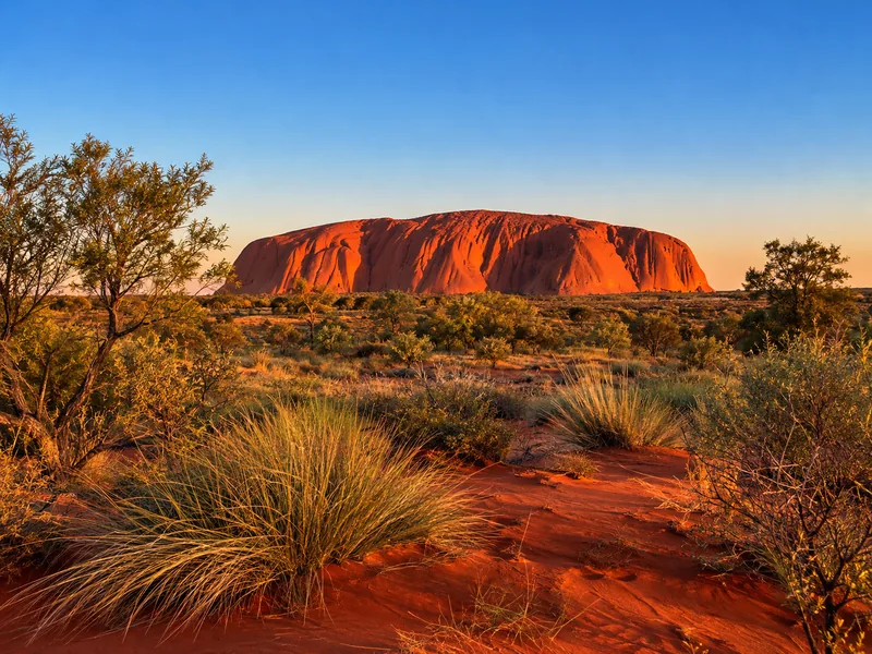 Alice Springs to Uluru: 2-Day Camping Tour